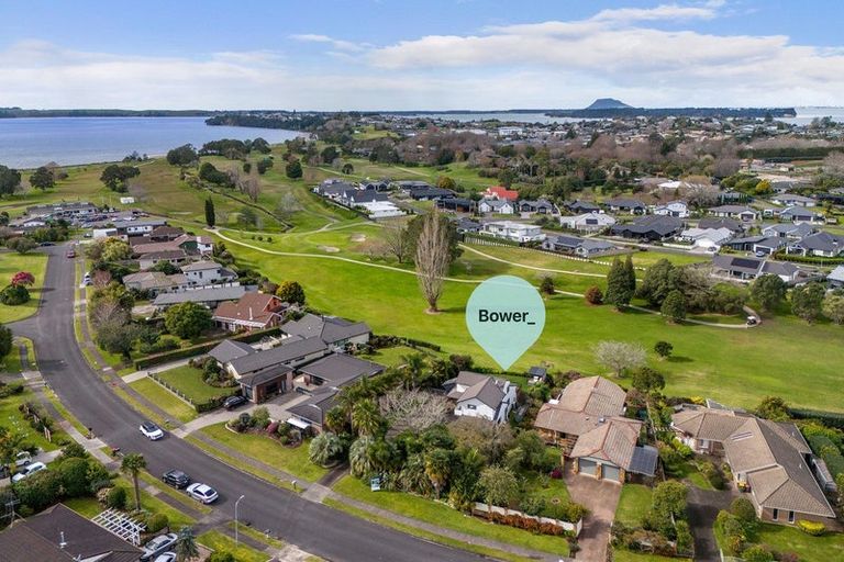 Photo of property in 52 Links View Drive, Omokoroa, 3114