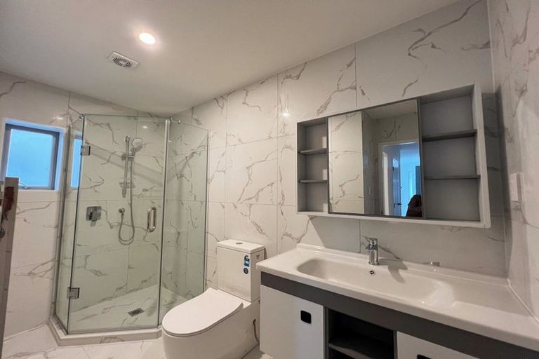 Photo of property in 171a Forrest Hill Road, Forrest Hill, Auckland, 0620