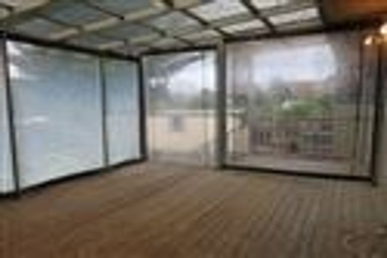 Photo of property in 6 Rosalind Road, Glenfield, Auckland, 0629