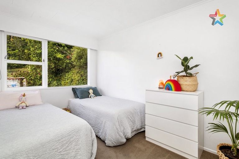 Photo of property in 5a Christchurch Crescent, Kelson, Lower Hutt, 5010