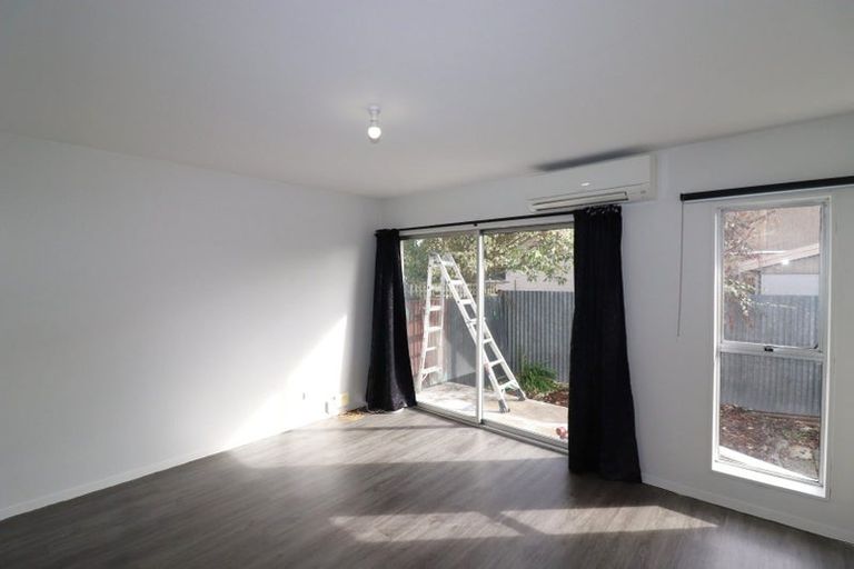 Photo of property in 3/137 Olliviers Road, Phillipstown, Christchurch, 8011
