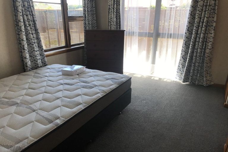 Photo of property in 3/39b Middleton Road, Upper Riccarton, Christchurch, 8041