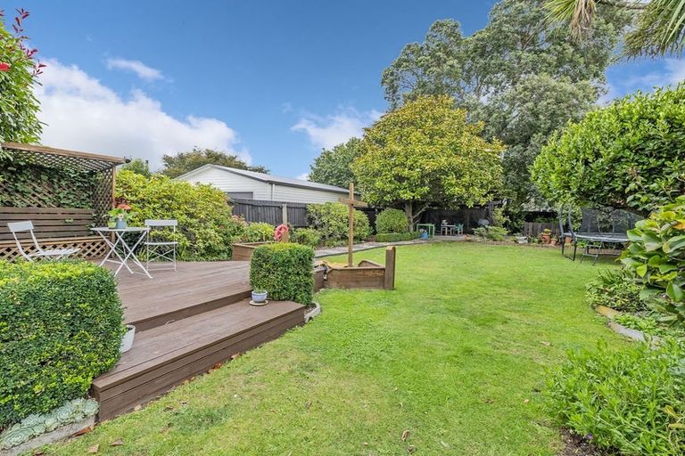 Photo of property in 413 Yaldhurst Road, Russley, Christchurch, 8042
