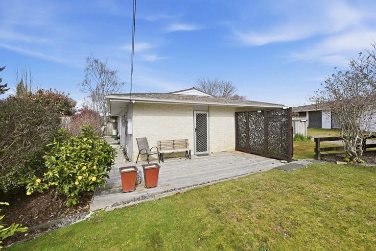 Photo of property in 1 Lisa Crescent, Mangakakahi, Rotorua, 3015