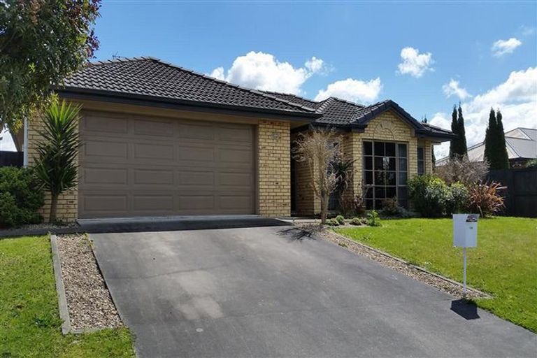 Photo of property in 19 Miers Glade, Rototuna North, Hamilton, 3210