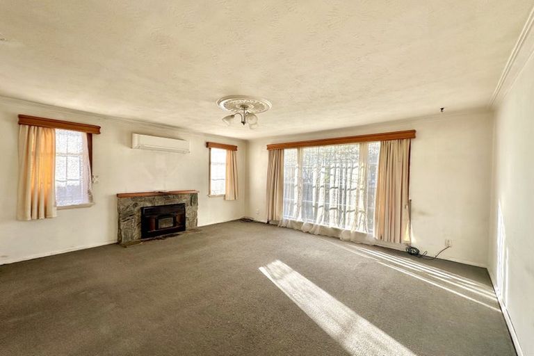 Photo of property in 16 Hudson Avenue, Ebdentown, Upper Hutt, 5018