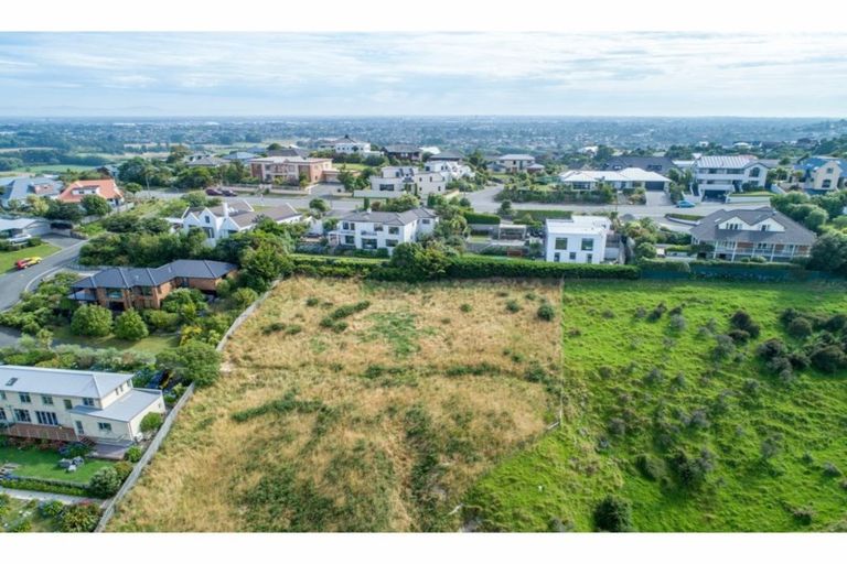 Photo of property in 5 Sedbergh Place, Westmorland, Christchurch, 8025