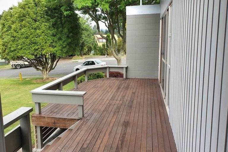 Photo of property in 5 Taiporutu Place, Springfield, Rotorua, 3015