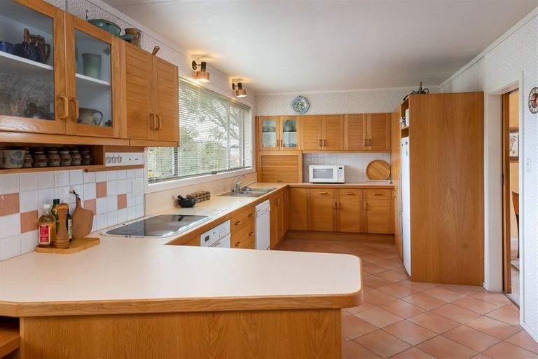 Photo of property in 9 Castleton Drive, Howick, Auckland, 2014
