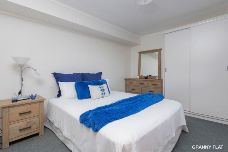 Photo of property in 986 Sandspit Road, Sandspit, Warkworth, 0982