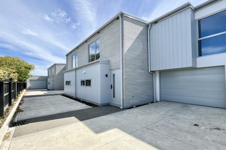 Photo of property in 2/15 Sumner Street, Spreydon, Christchurch, 8024