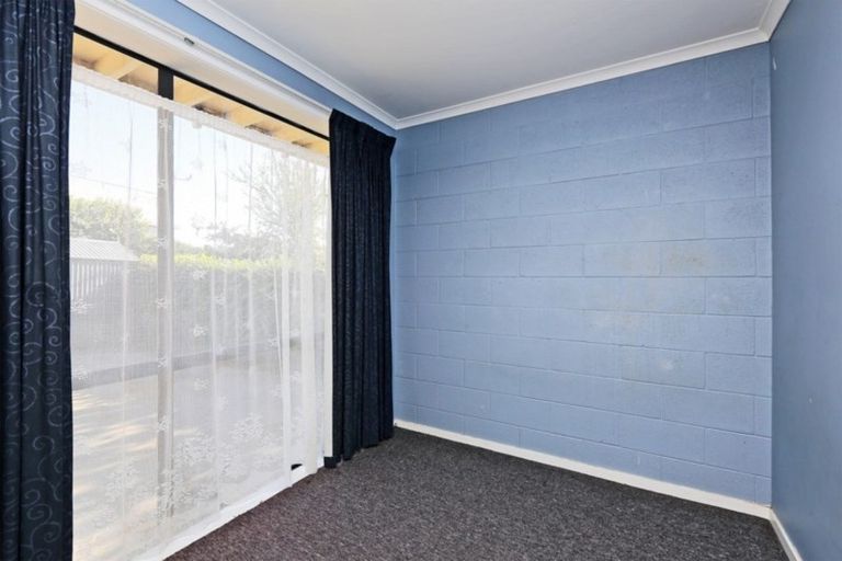 Photo of property in 717 Ballantyne Street, Frimley, Hastings, 4120