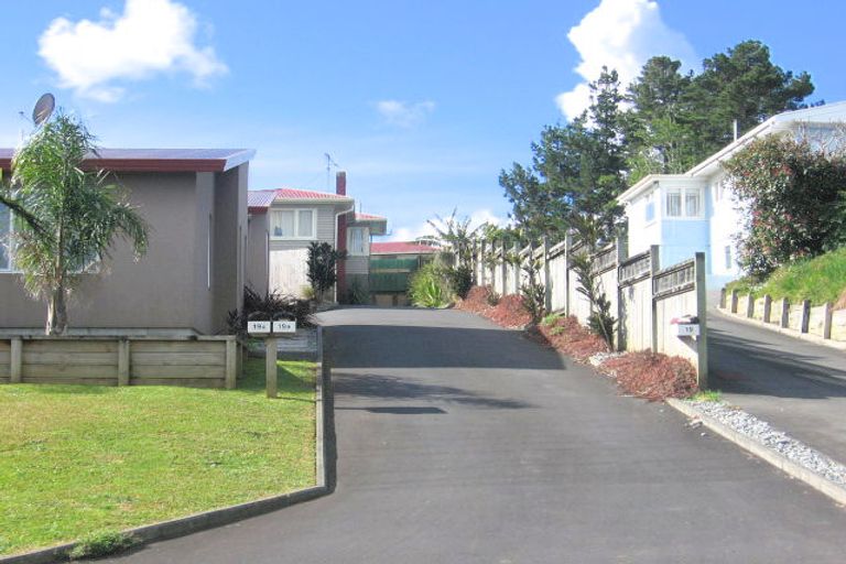 Photo of property in 19 Commins Road, Onerahi, Whangarei, 0110