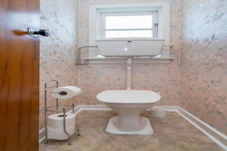 Photo of property in 119 Eglinton Road, Mornington, Dunedin, 9011