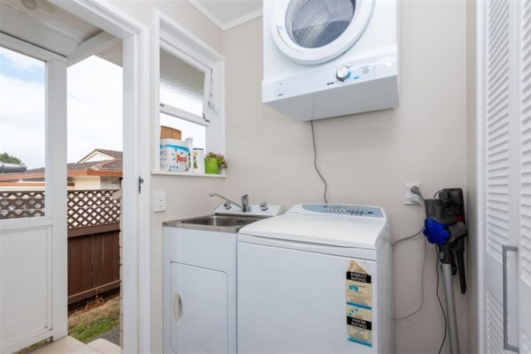 Photo of property in 1/45 Howe Street, Howick, Auckland, 2014