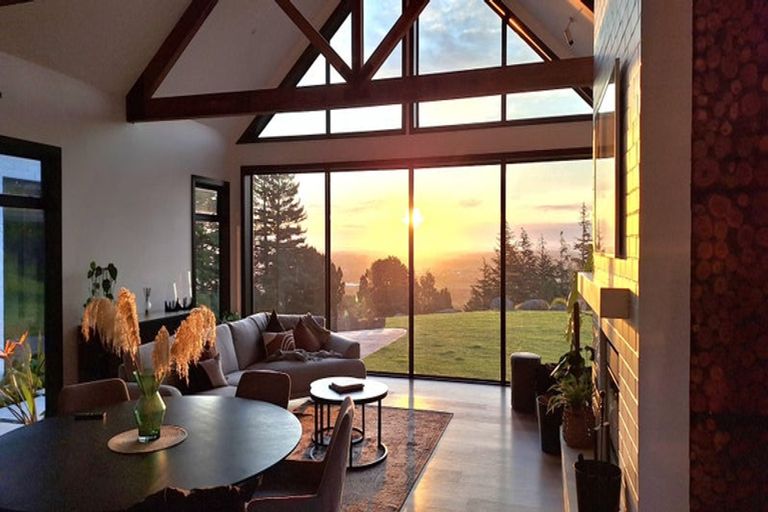 Photo of property in 46 Harry Dreadon Road, Opaheke, Papakura, 2584