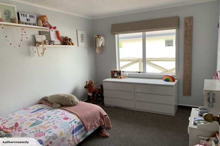 Photo of property in 63a King Street, Taradale, Napier, 4112