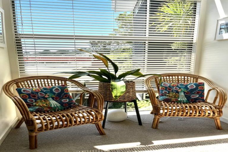 Photo of property in 37e Ngaio Road, Kelburn, Wellington, 6012