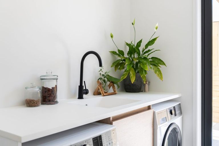 Photo of property in 17 Wallis Drive, Cromwell, 9310