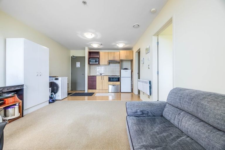Photo of property in 6c/17 Crown Lynn Place, New Lynn, Auckland, 0600