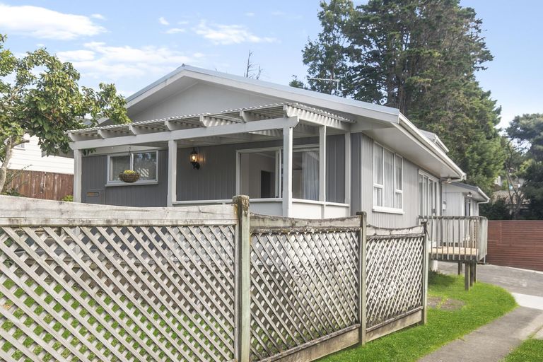 Photo of property in 1/63 Zita Maria Drive, Massey, Auckland, 0614