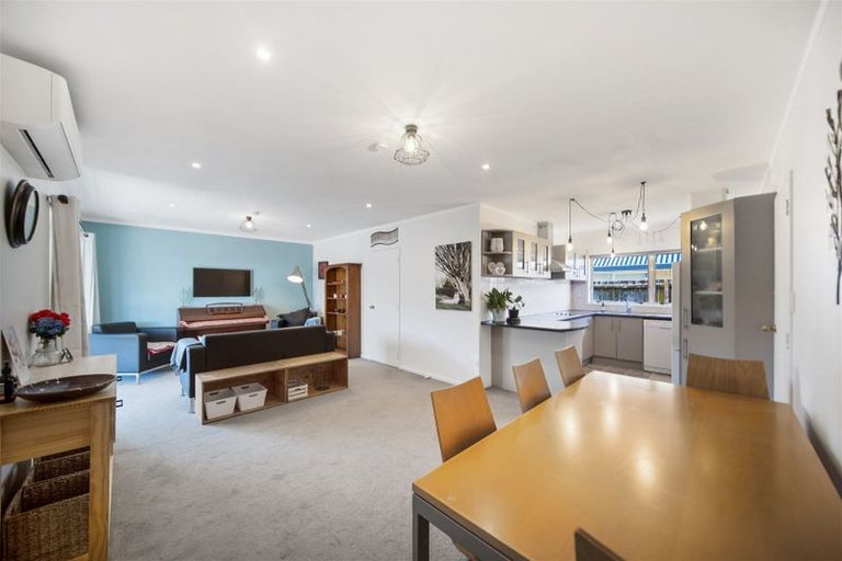 Photo of property in 45 James Street, Mangere East, Auckland, 2024