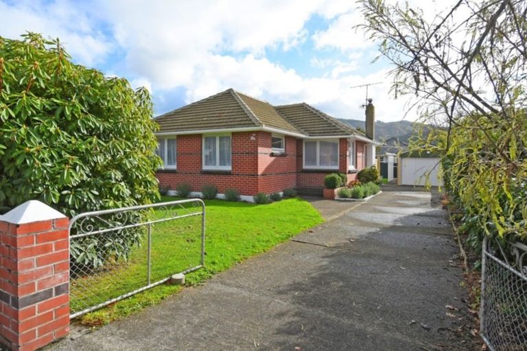 Photo of property in 251 Fergusson Drive, Heretaunga, Upper Hutt, 5018