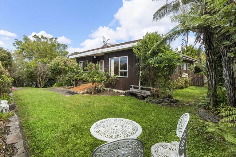 Photo of property in 25 Porritt Avenue, Chatswood, Auckland, 0626