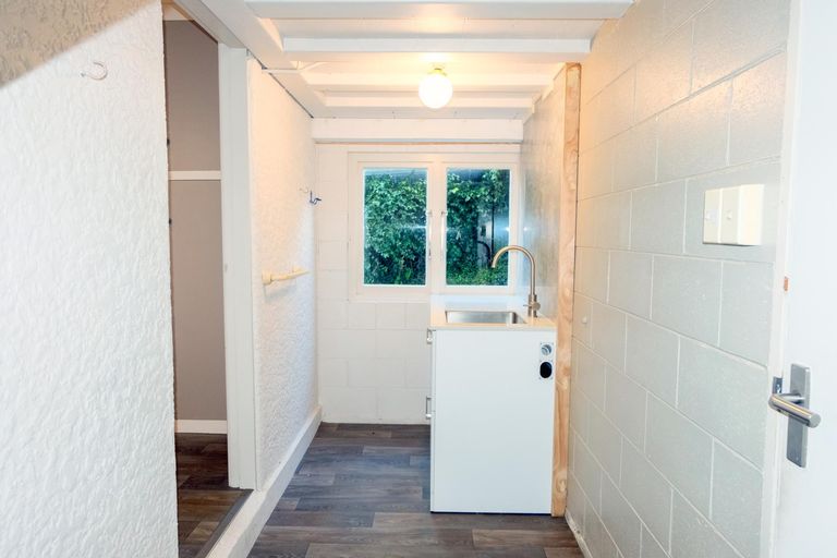 Photo of property in 21 Tamar Street, South Hill, Oamaru, 9400