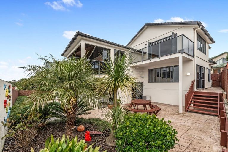 Photo of property in 157e Hobsonville Road, West Harbour, Auckland, 0618