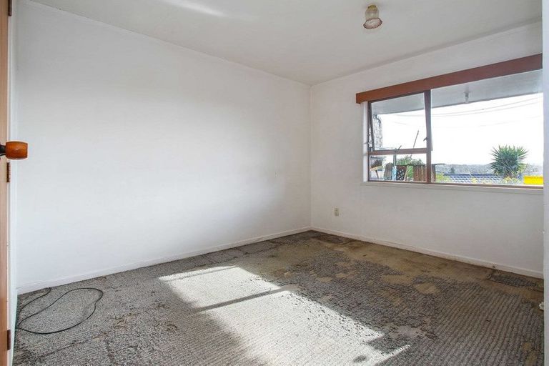 Photo of property in 5/38 Kirrie Avenue, Te Atatu South, Auckland, 0610