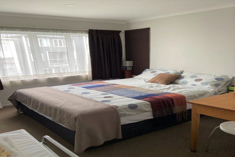 Photo of property in 8 Fernly Rise, Flat Bush, Auckland, 2019