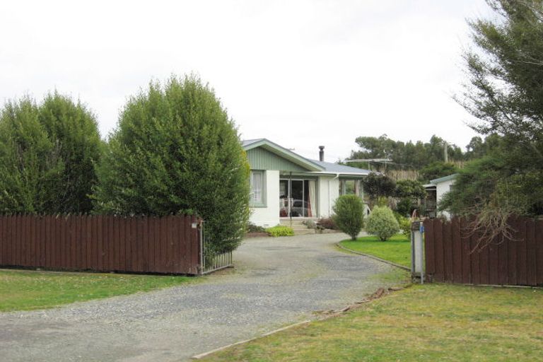 Photo of property in 46 Grant Road, Otatara, Invercargill, 9879