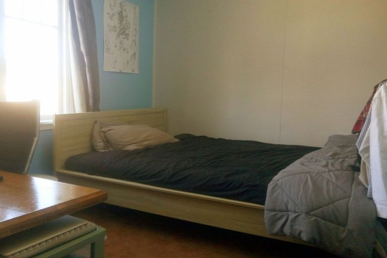 Photo of property in 13 Hall Street, Newtown, Wellington, 6021