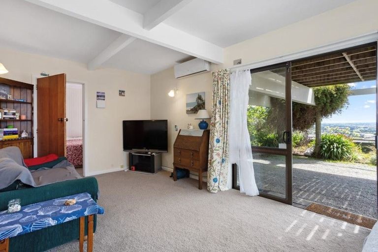 Photo of property in 84b Dyers Pass Road, Cashmere, Christchurch, 8022