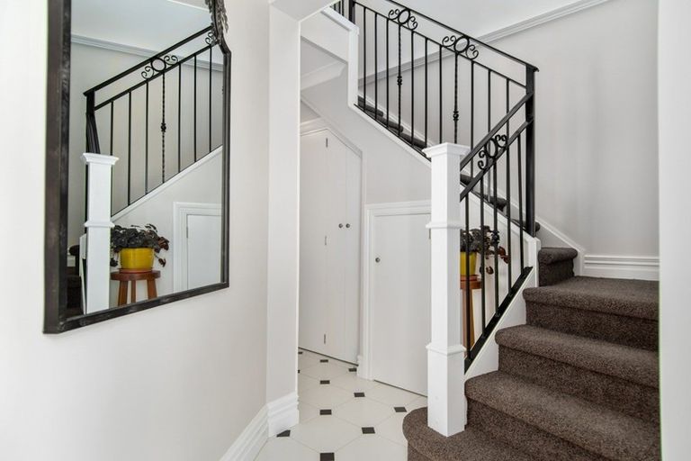 Photo of property in 63 Harbour View Road, Omokoroa, 3114