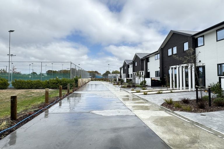 Photo of property in 2/8 Matata Place, Dallington, Christchurch, 8061