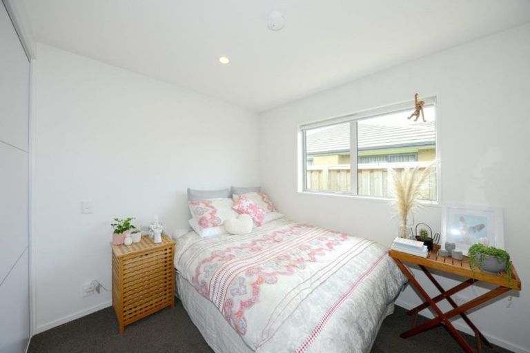 Photo of property in 50 Shillingford Boulevard, Rolleston, 7615