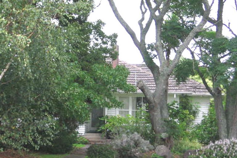 Photo of property in 25 Ranui Station Road, Ranui, Auckland, 0612