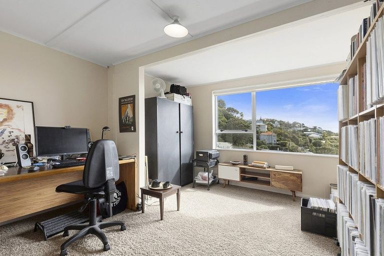 Photo of property in 43 Farnham Street, Mornington, Wellington, 6021