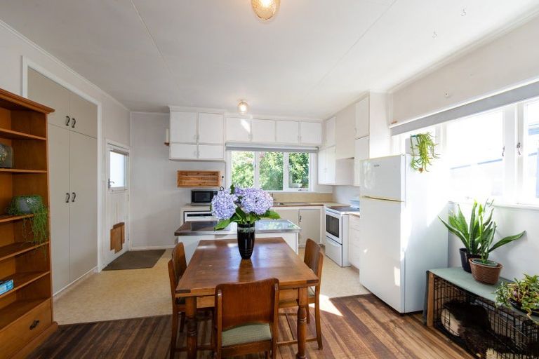 Photo of property in 263 Kennedy Road, Onekawa, Napier, 4110