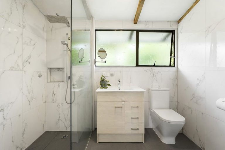 Photo of property in 1a Tainui Street, Torbay, Auckland, 0630