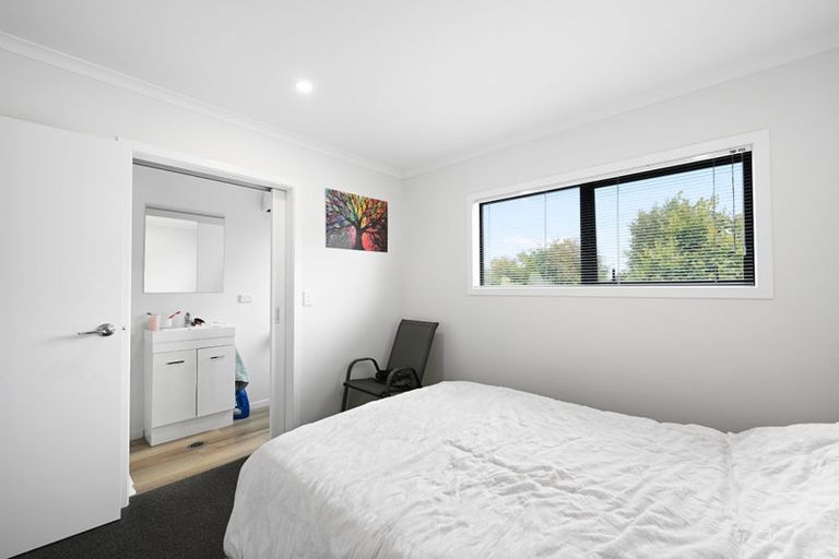 Photo of property in 2/13 Palmerston Street, Hamilton Central, Hamilton, 3204