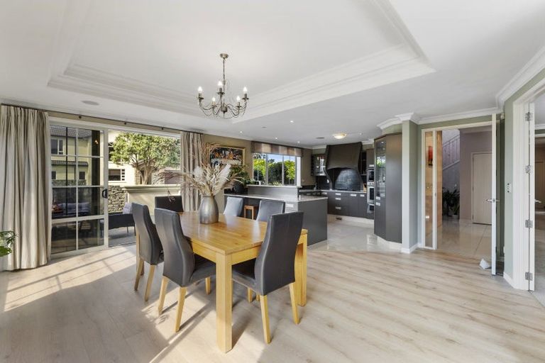 Photo of property in 2 Excelsa Place, Papamoa Beach, Papamoa, 3118