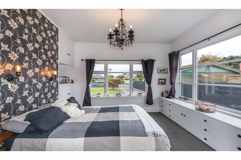 Photo of property in 55 Blake Street, New Brighton, Christchurch, 8061