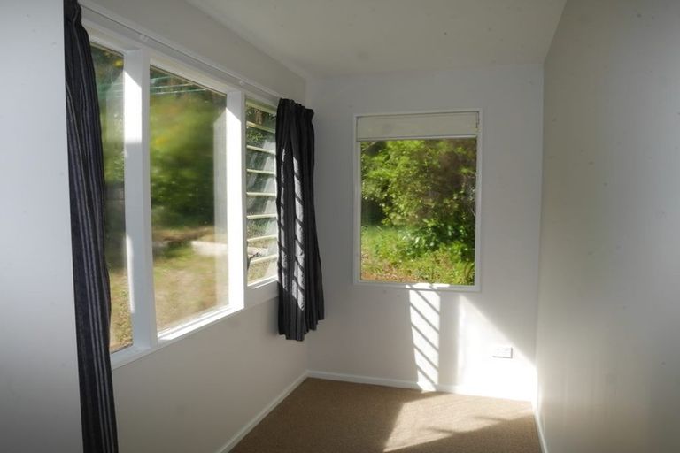 Photo of property in 74 Matai Road, Raumati South, Paraparaumu, 5032