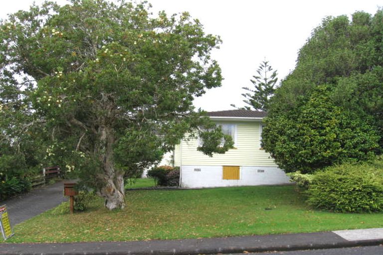 Photo of property in 59 Waitaki Street, Henderson, Auckland, 0612