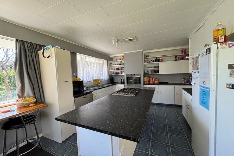 Photo of property in 10 Futter Street, Foxton, 4814