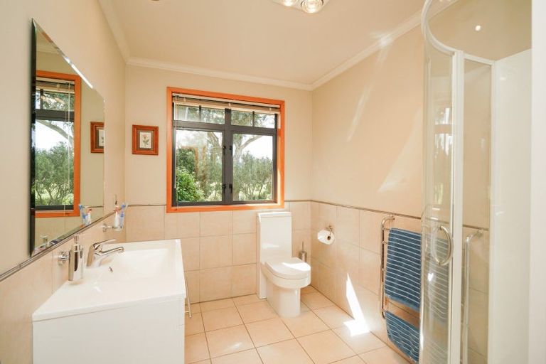 Photo of property in 60 Glenroy Park Drive, Waikiwi, Invercargill, 9810