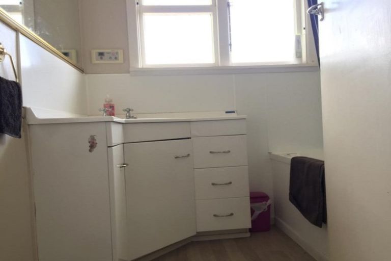 Photo of property in 31 Martbern Crescent, Bishopdale, Christchurch, 8053